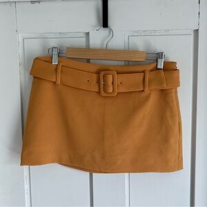 Express Low Rise Twill Belted Mini Skort, NWT, color: honey